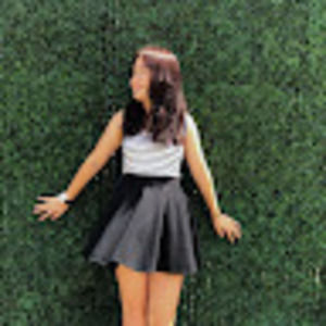 Meet your Posher, Alyssa